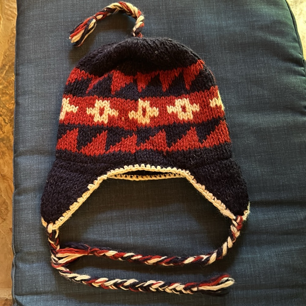 D&Y 💯% Wool Winter Hat Navy,Red&White Design; Side Flaps over Ears;Braided Sides